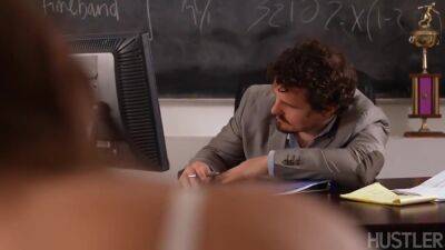 Izzy Lush - Izzy Lush - College Anal 101 - upornia.com