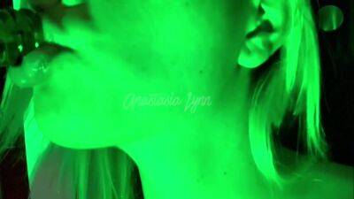 Find This Leprechauns Pot Of Gold - Beer Bottle Masturbation - upornia.com