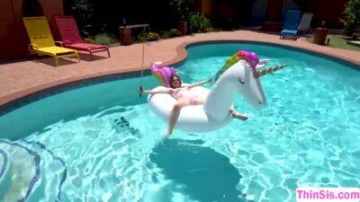 Gorgeous Teen Banged By Stepbro In Pool - upornia.com