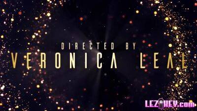 Kate Quinn - Unsexpected backstage with Angelika Grays and Kate Quinn - hotmovs.com