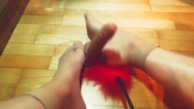 Tickle Play - hclips.com