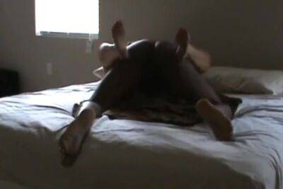 Black On White - hclips.com