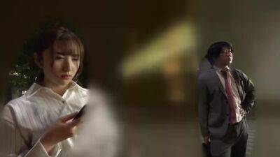 03242 Disliked boss and shared room - txxx.com