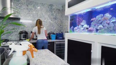 Alexa Vega - In Porn Makes Housekeeper - upornia.com