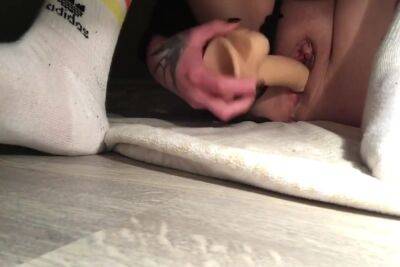 Girl Gets Horny After She Smokes Weed.....wake N Bake - hclips.com