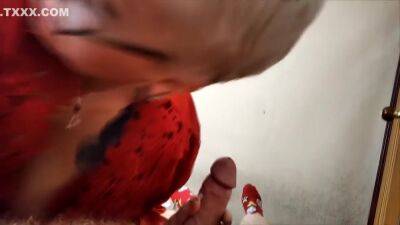 Lucky Dick Spills A Tear Of Happiness Under The Feet Of A Beautiful Milf! - hotmovs.com