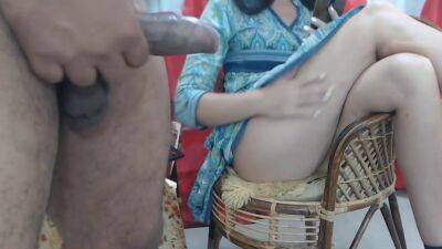 Staying Hard For Her Waiting - desi-porntube.com - India