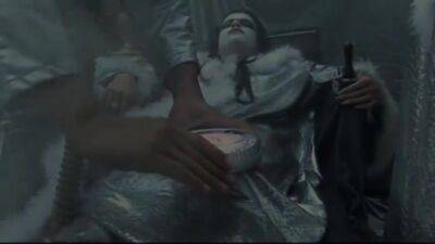 Orgasmi Nello Spazio - Episode 4 - upornia.com