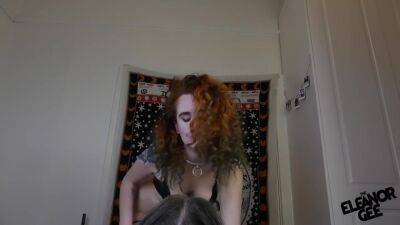 Face Sitting And Green Smoking - upornia.com