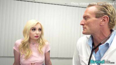 Lexi Lore - Is Looking For A Sperm Donor But She Didnt Expect That Man Would Be Her Doctor With Lexi Lore - upornia.com