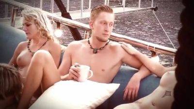 Gameshow Naked 505 With Amy Moore - upornia.com