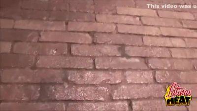 Stripped And Gives An Oral Session With Heloisa Moreno - hotmovs.com