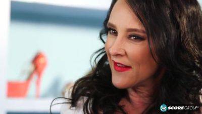 If The Shoe Fits, Fuck The Salesman I - Lexi Ambrose - upornia.com