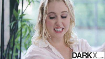 Horny Blonde - Petite Bbc Pussy Pounded - upornia.com