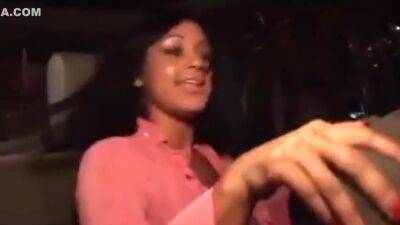 Beautiful Girl - upornia.com