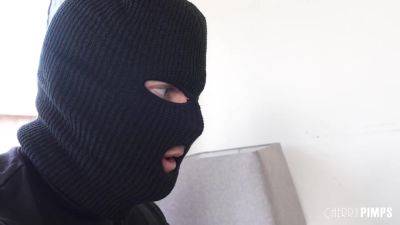 Thief Surprised by Lusty Busty Brunette Gianna Grey Who Just Wants to Fuck - hotmovs.com