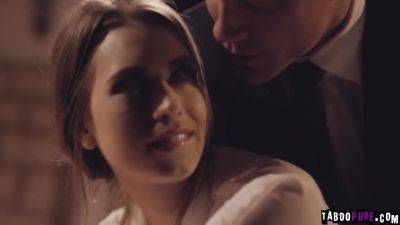 Derrick Pierce - Derrick Pleasures Jills Twat With His Fingers Tongue An With Derrick Pierce - upornia.com