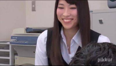 Kokone Shirose Naughty Prank -Giving Blowjob To Man At Office- - Kokone Shirose - hotmovs.com - Japan