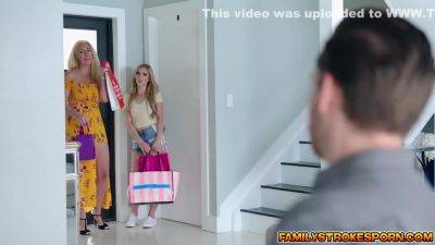 Kali - Kali Roses In Holy Fucking Macaroni Is So Damn Hot - hotmovs.com