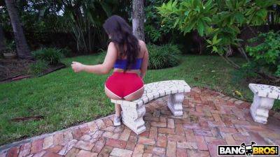 Lilly Hall - Post Run Anal With Lilly Hall - upornia.com