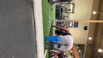 gym candid whore stretching - voyeurhit.com - Brazil