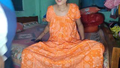 Indian Bengali Pinki .ajj Bete Ne Condom Lagake Maa Ko Choda Bahut Jor Jor Se - hotmovs.com - India