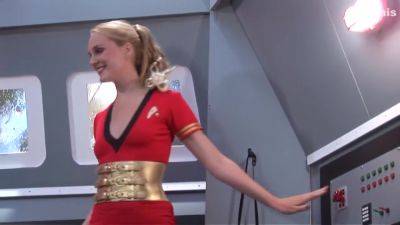 Space Pirates - upornia.com