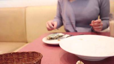 キスだけで濡れてしまう巨乳ママ257wwwwwwwwwwwwwww - txxx.com - Japan