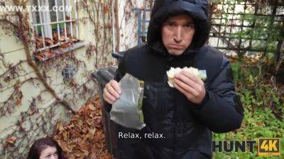 Charlie Nice In Conquering Her Pussy - hotmovs.com