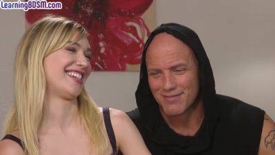 Throatslammed submissive learns lesson - txxx.com