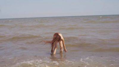 Nackt Und Sexy An Der Ostsee 2 - upornia.com