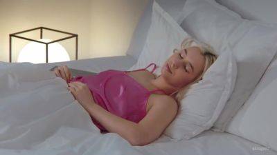 And Queen Of Hear - Lil Karla And Casey Nohrman - upornia.com