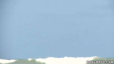 Bruna I Like Short Guys From America! - upornia.com