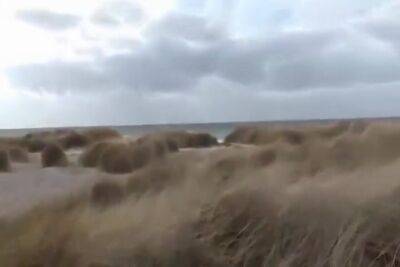 Beach Slutavi - hclips.com