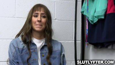 Officer Detains Shoplifter - Mike Mancini And Tommy King - hotmovs.com