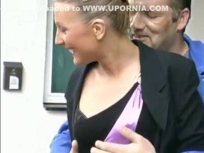 Youporn - Business-woman-finds - upornia.com