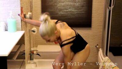 Very Myller - Fraternal Passion With Mega Cumshot In The Mouth - upornia.com