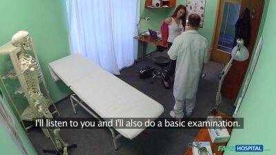 Sultry Redhead Has Surprise For Doc - upornia.com