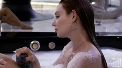 Lacy Lennon - Sensual Bathtub Alone Time - Lacy Lennon - upornia.com