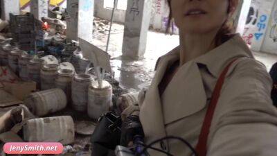 Jeny Smith exploring the warehouse naked - hclips.com - Russia