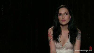 Amanda Marie In Rough Rider - upornia.com