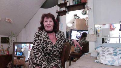 V602 Young Stud Dennis Gets To Breed Stepauntie Dawn His Wife - upornia.com