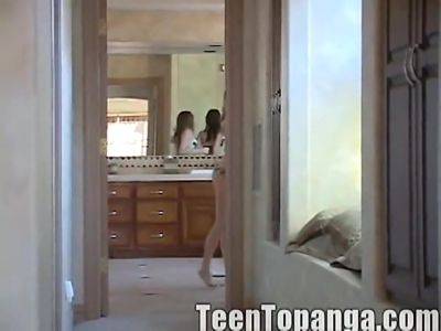 Petite lesbian teens masturbate - hotmovs.com