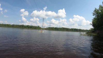 Nudistka Na Sap Borde Na Bolshoi Reke - hclips.com