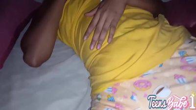 Tio Cachondo No Aguanta Y Se Folla A Escondidas A Su Sobrinita Colegiala 15 Min - hclips.com