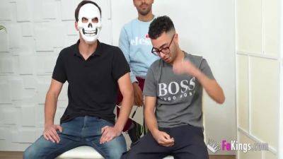 Young Rubi Vergara And Our Sexy Blind Date: Which One Of These 3 Dudes She Will Choose? 4 Min - hclips.com