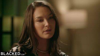 Luscious Babe Craves Bbc - upornia.com