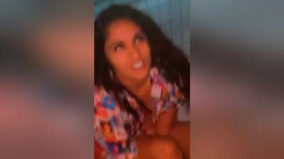 Maintenance Man Finds Gurl Perv - desi-porntube.com