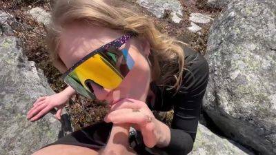 Fast Blowjob In The Wild Nature - videomanysex.com