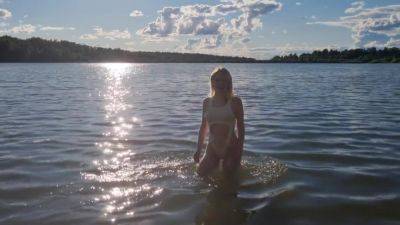 Lovely Girl Masturbates In Nature - upornia.com